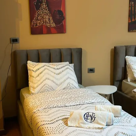 Mb King Hotel Gjirokastër