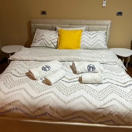 Mb King Hotel Gjirokaster
